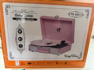 Danfi Audio DF TE-2021 Pink Vintage Suitcase Turntable with Bluetooth